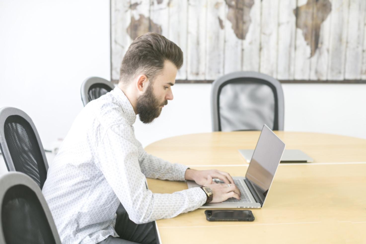 Команда підтримки Nastrion готова до спілкування